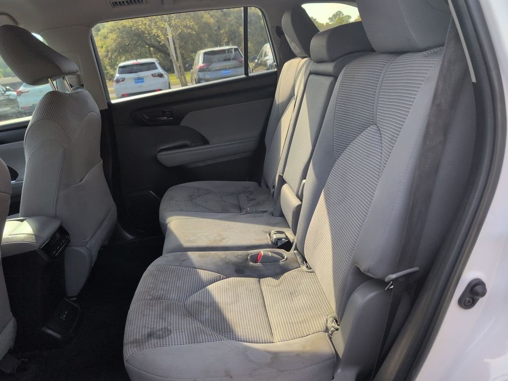 Used 2023 Beige Toyota L image 23