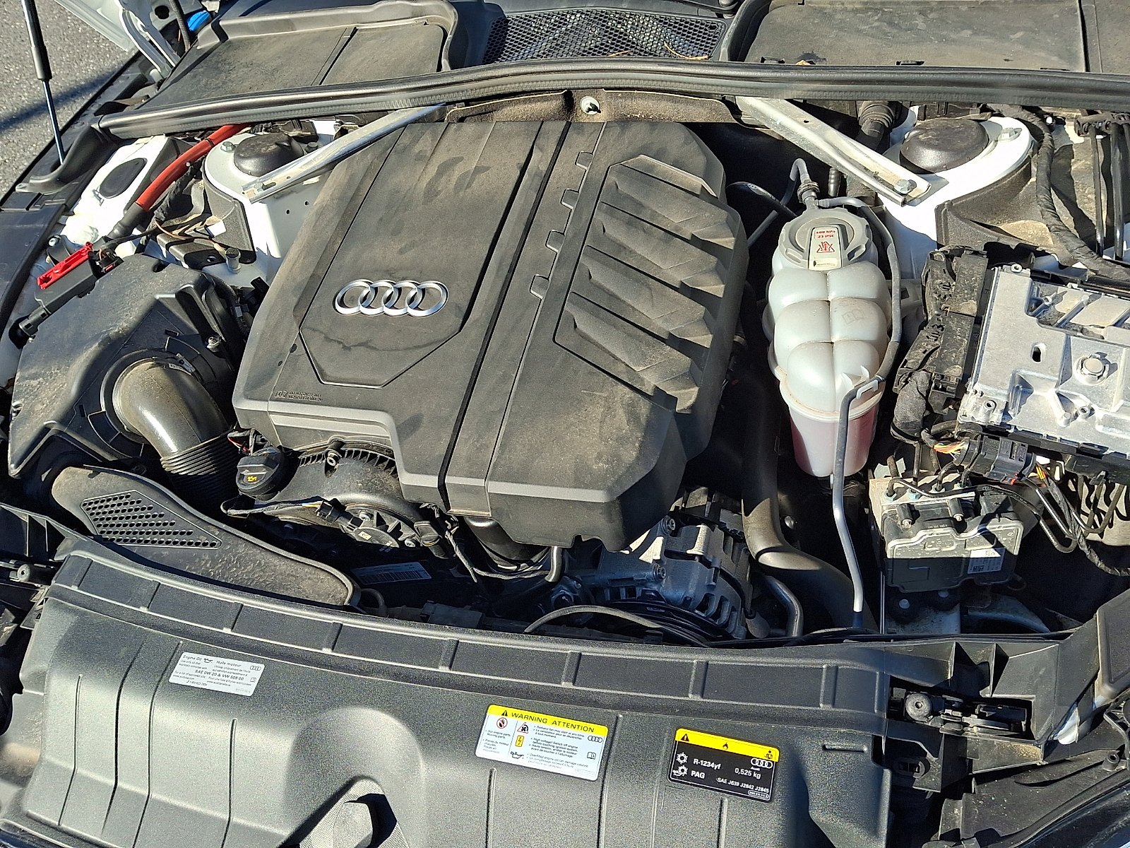 Used 2022 Glacier White Metallic - 2Y2Y Audi Premium Plus 45 TFSI S line quattro S tronic image 30