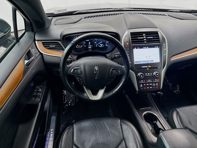 Used 2019 Black Lincoln Reserve image 23