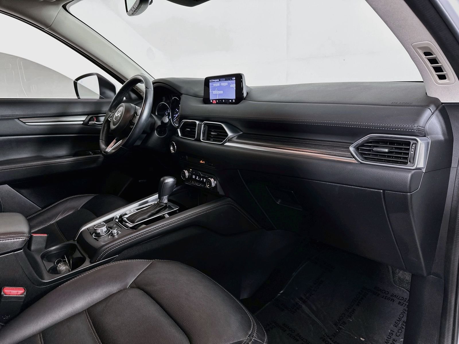 Used 2018 Snowflake White Pearl Mica Mazda Grand Touring One Owner LOW Miles Heated Seats image 31