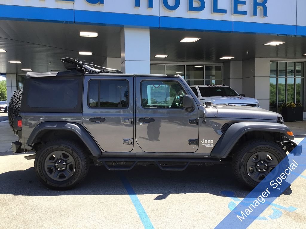 Used 2019 Gray Jeep Unlimited Sport image 6