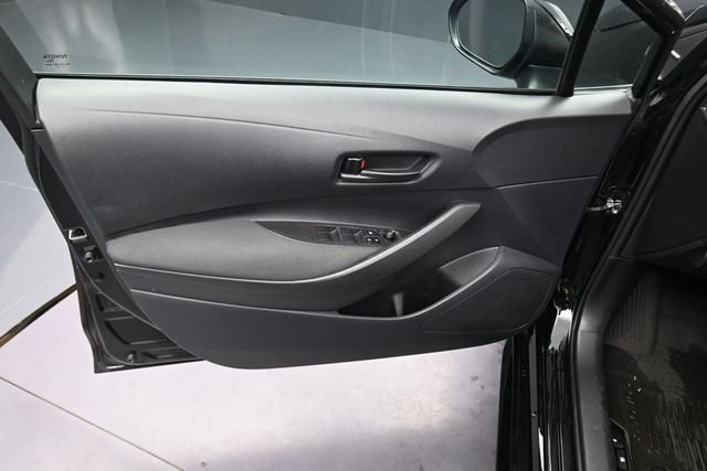 Used 2025 Midnight Black Metallic Toyota LE image 15
