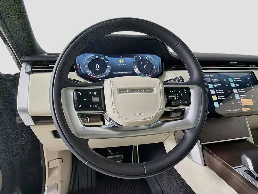 New 2026 Santorini Black Land Rover SE 7 Seats image 11