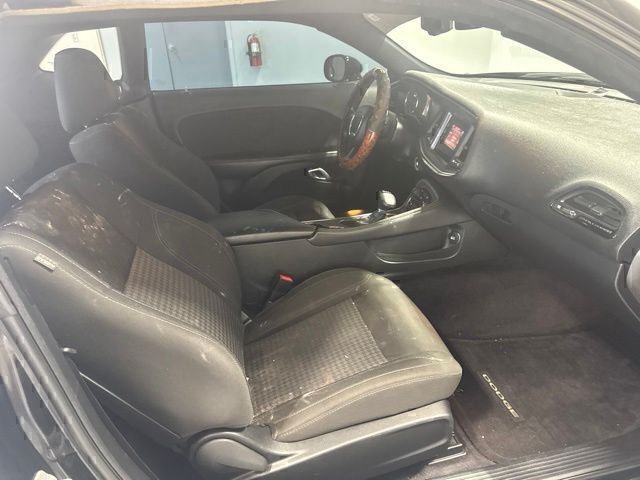 Used 2017 Black Dodge R/T image 17