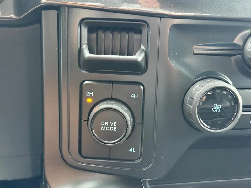 New 2026 Oxford White Ford STX 4WD SuperCrew 5.5
