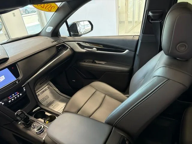 Used 2026 Black Cadillac Premium Luxury image 35