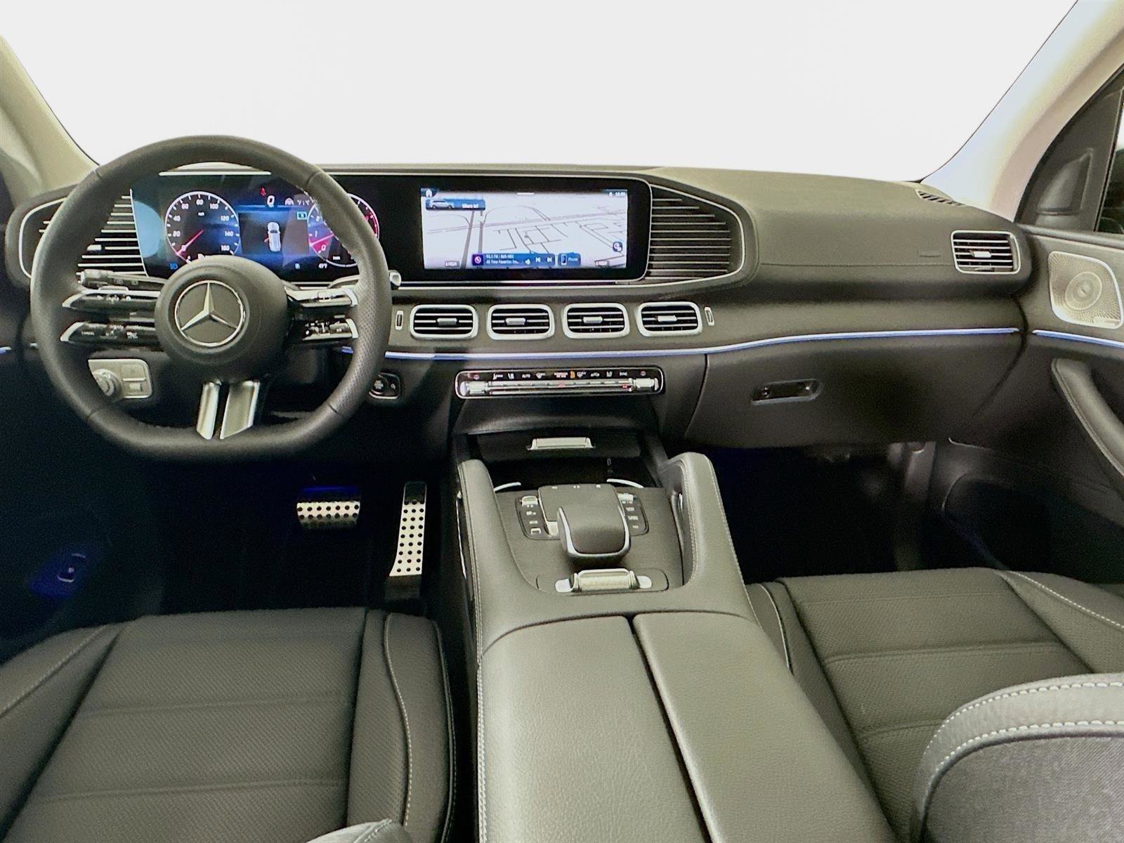 Used 2026  Mercedes-Benz GLS 450 image 29