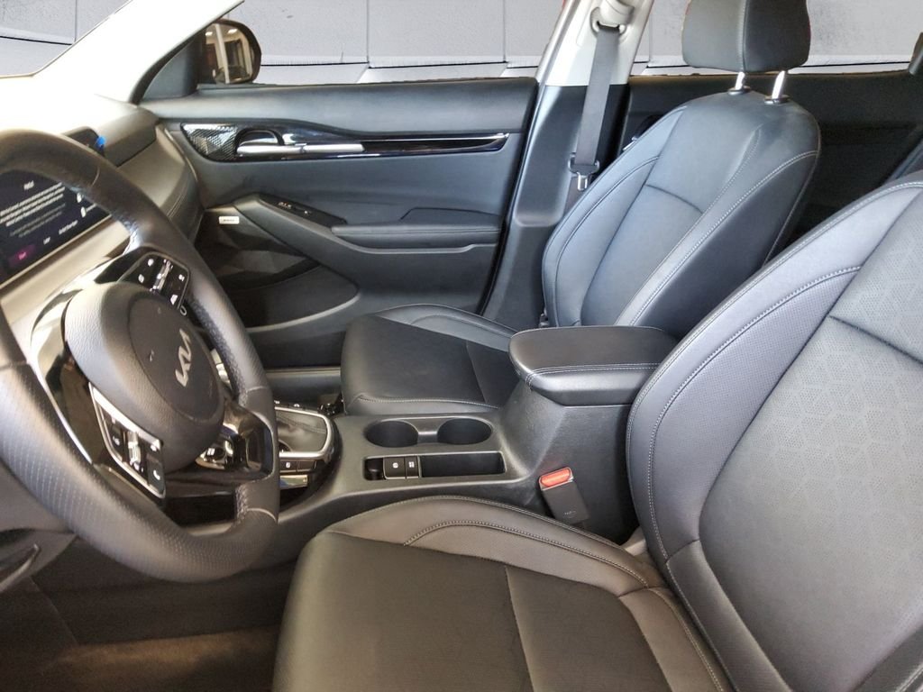Certified Used 2024 Gray Kia SX image 7