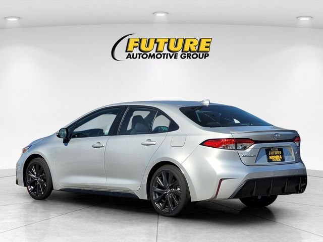 Used 2024 Silver Toyota SE image 7