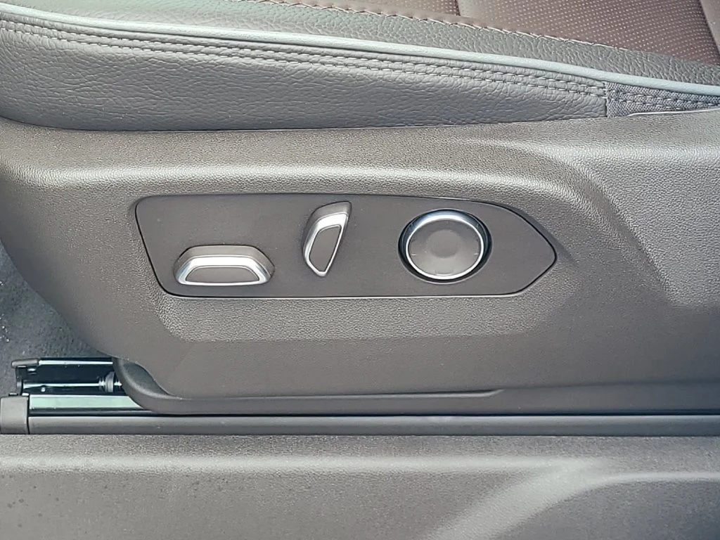 New 2026 Glacier White Tricoat GMC Denali image 16