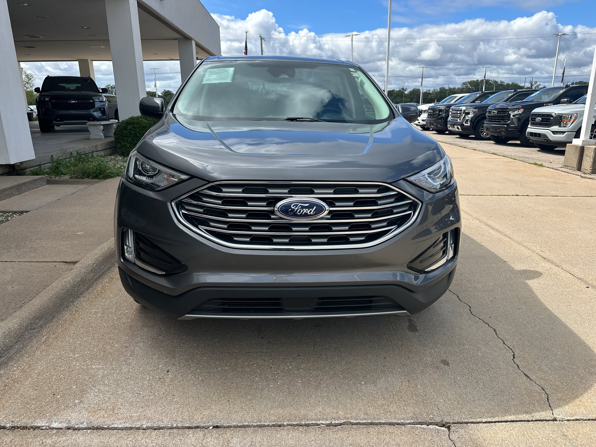 Used 2022 Carbonized Gray Metallic Ford SEL image 13