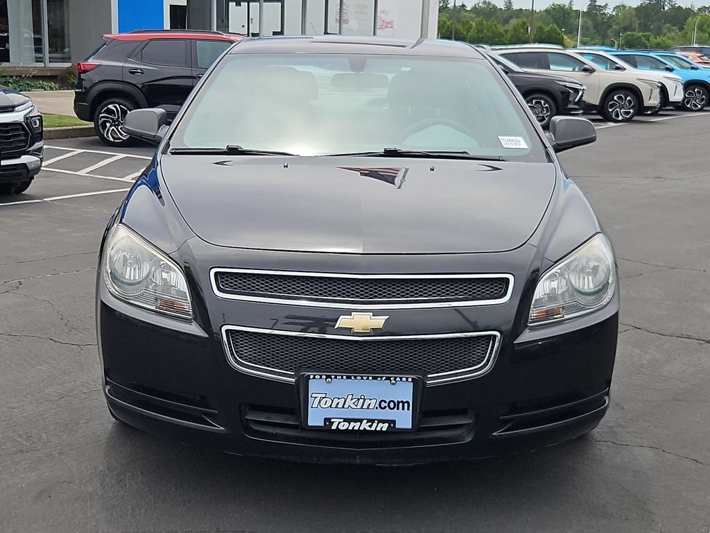 Used 2011 Black Granite Metallic Chevrolet LS image 9