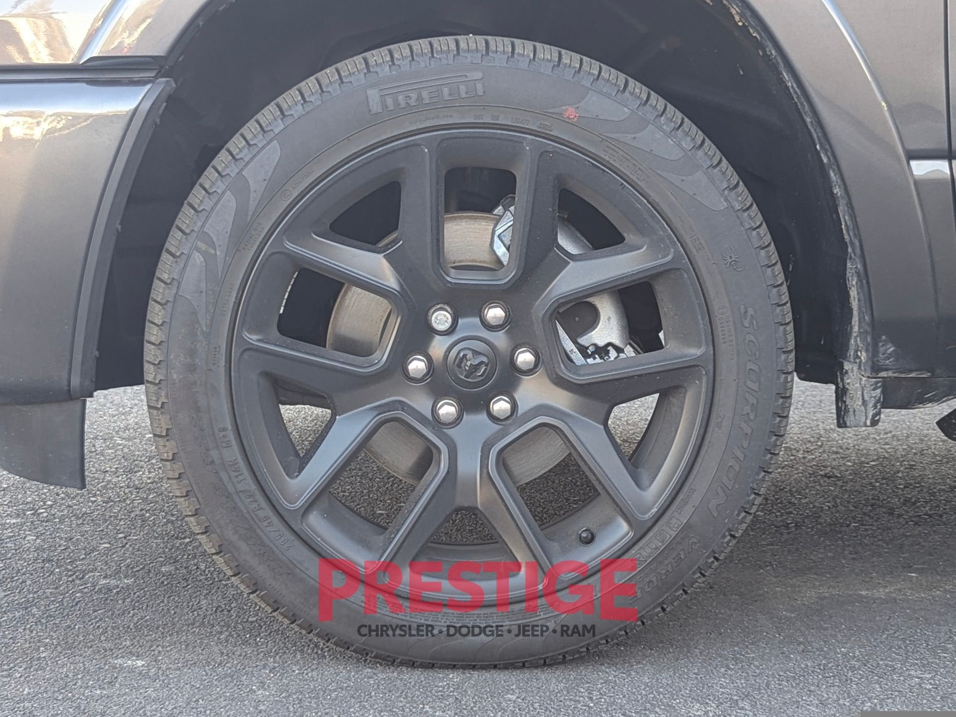 New 2026 Granite Crystal Metallic Clear-Coat Exterior Paint RAM Laramie image 32