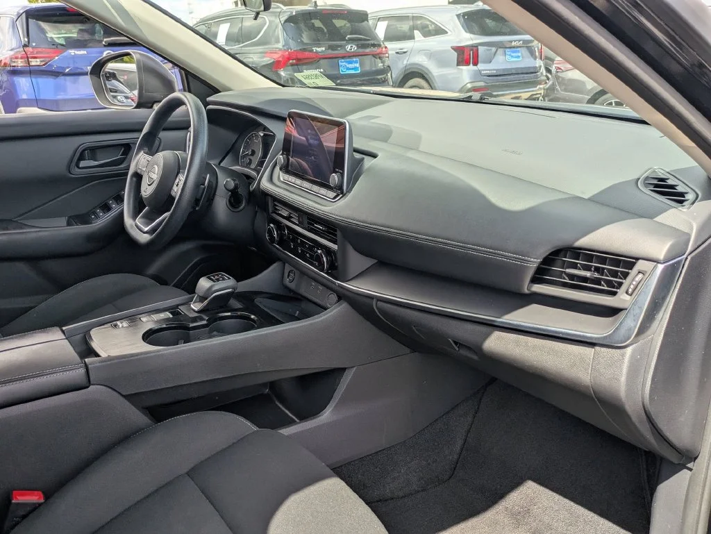Used 2024 Black Nissan S image 30