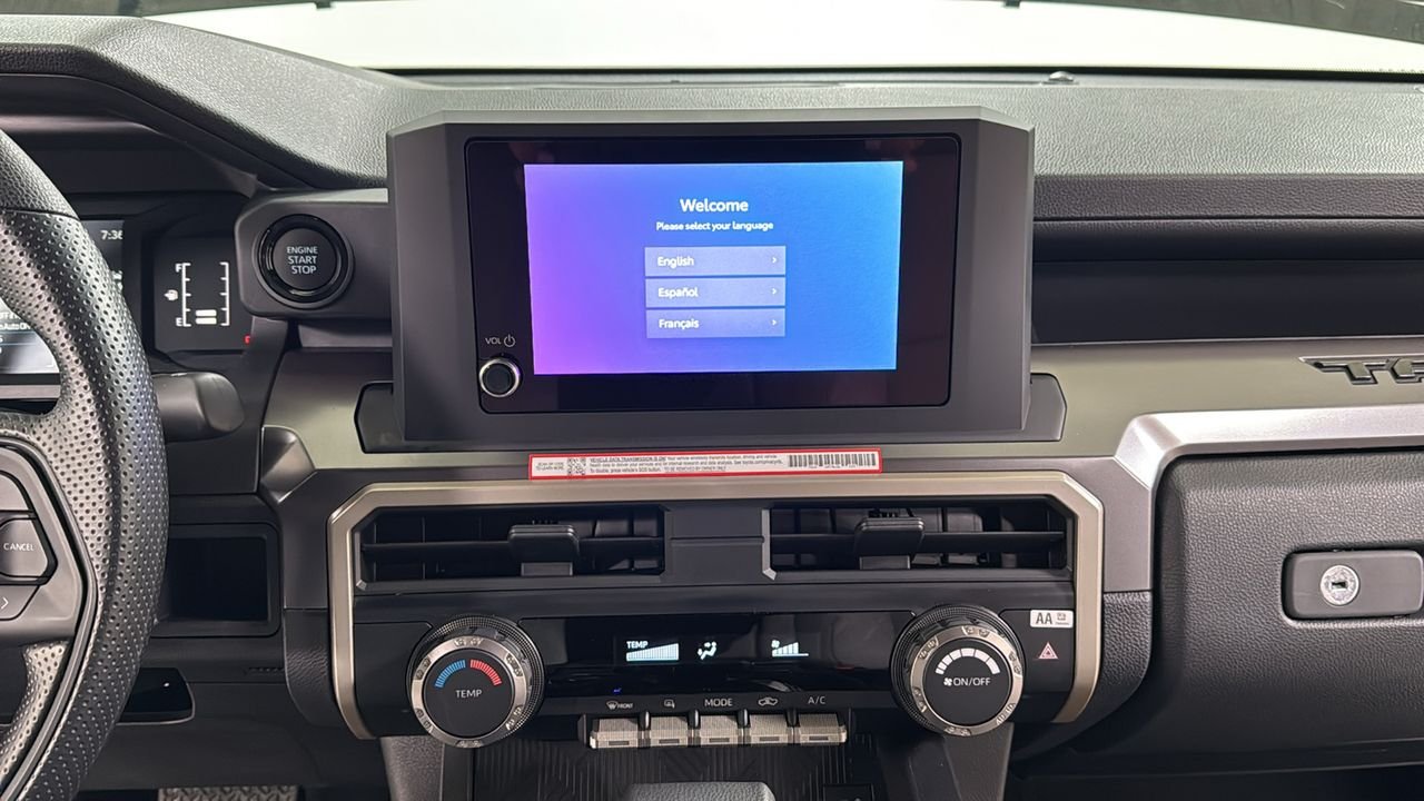 2026 Toyota Tacoma SR5 - Photo 10