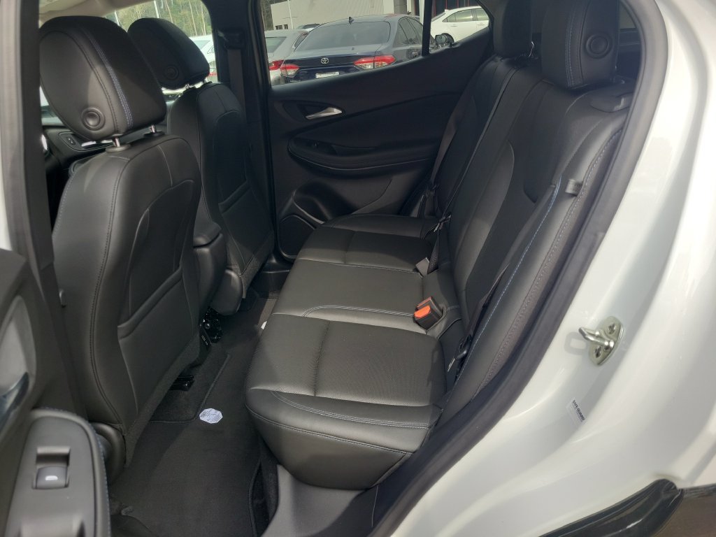 Used 2025 White Buick Sport Touring image 29