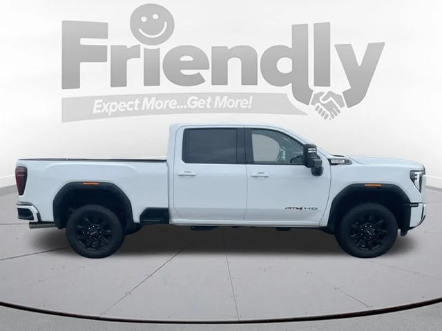 Used 2025 White GMC AT4 image 5