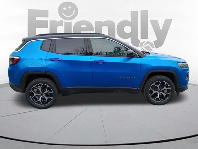 New 2026 Hydro Blue Pearl-Coat Exterior Paint Jeep Limited image 4