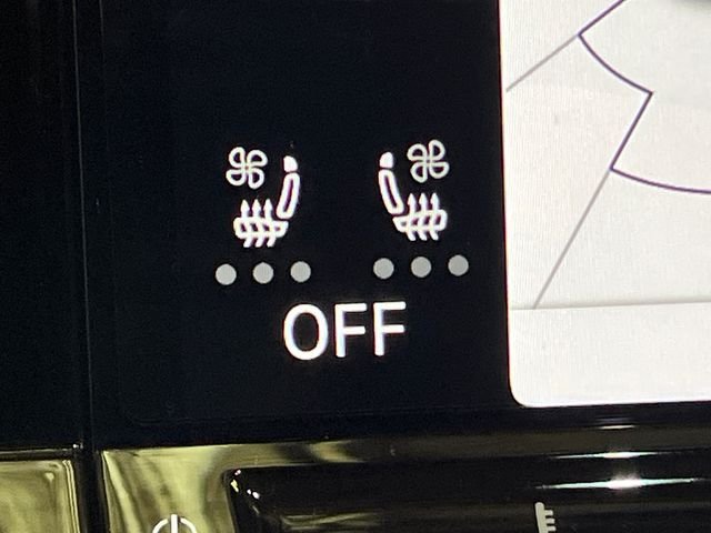 New 2026 White Volkswagen SE w/Technology image 19