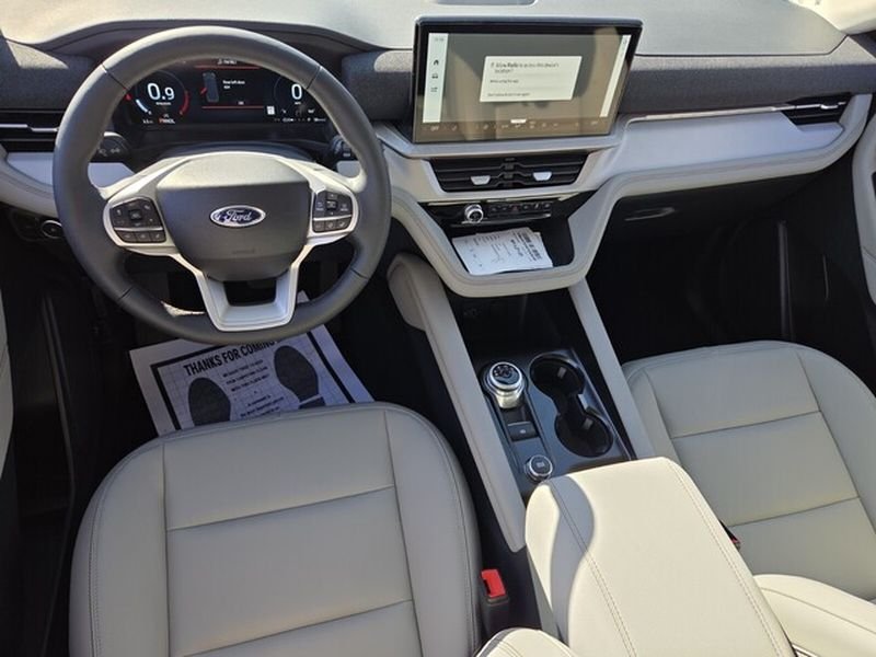 New 2026 Agate Black Metallic Ford Active image 9