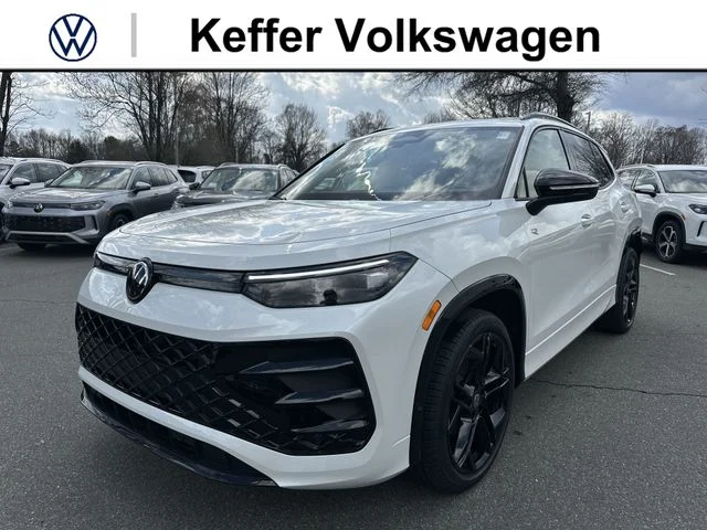 2026 Volkswagen Tiguan 2.0T SE R-Line Black