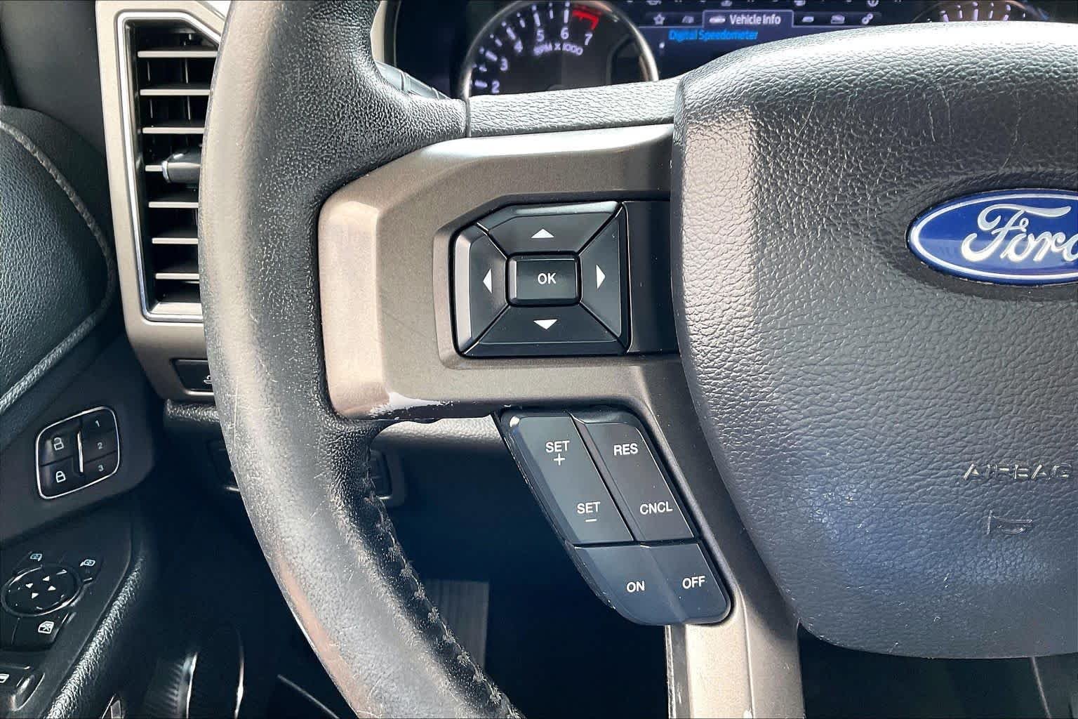 Used 2020 Agate Black Ford XLT image 23
