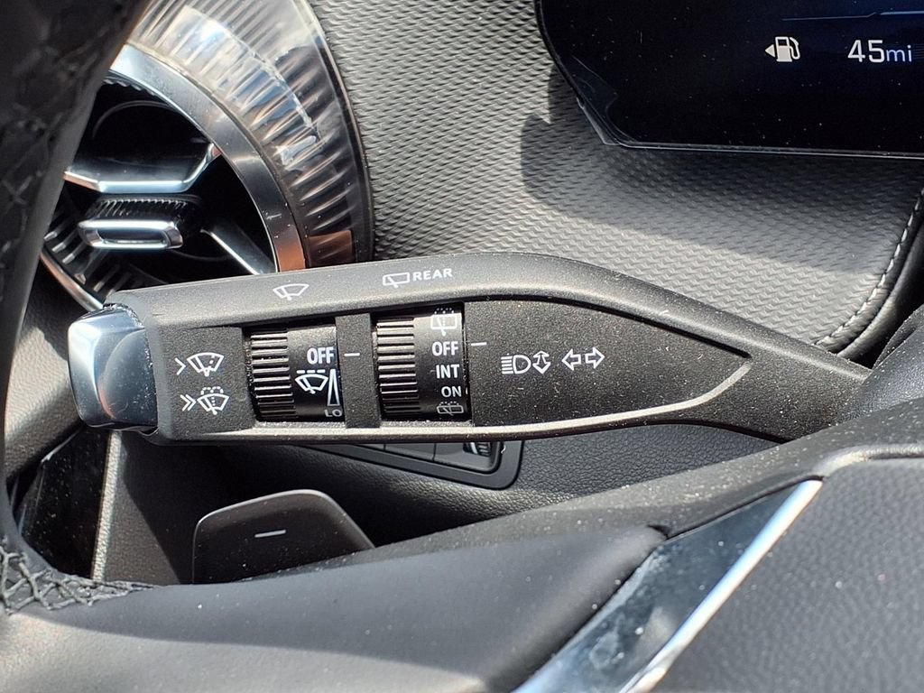 Used 2025 Lakeshore Blue Metallic Chevrolet LT image 23