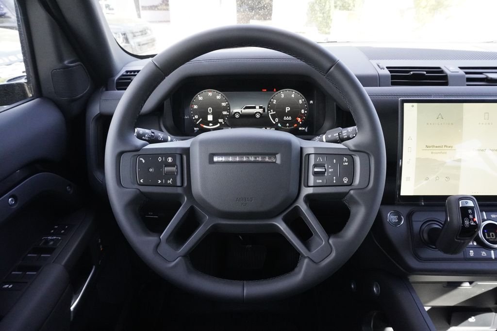 New 2026 Santorini Black Land Rover S image 10