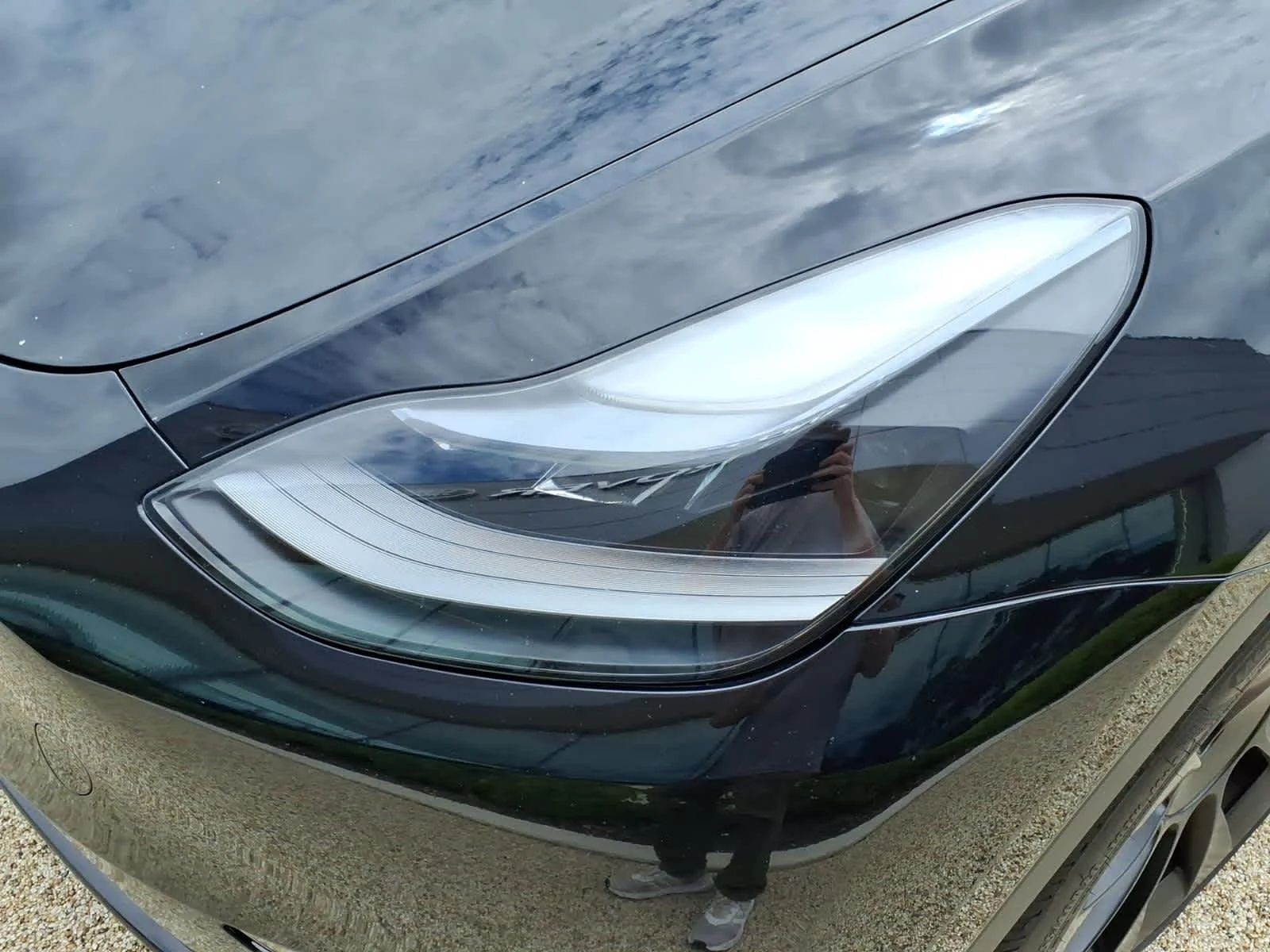 Used 2023 Black Tesla  image 9