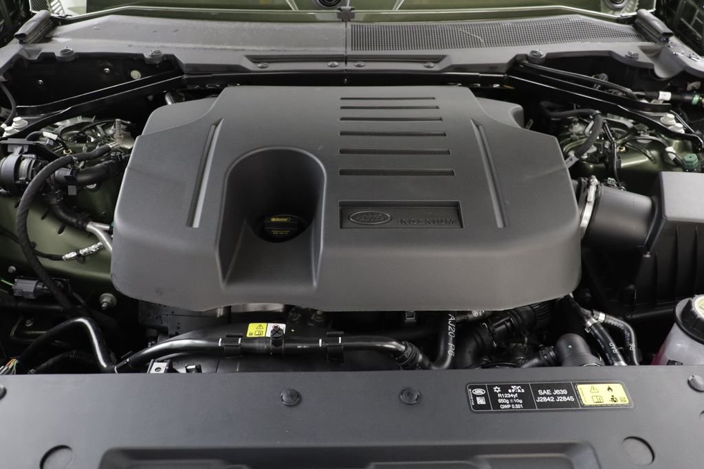 New 2026 Woolstone Green LAND ROVER X-Dynamic SE image 24
