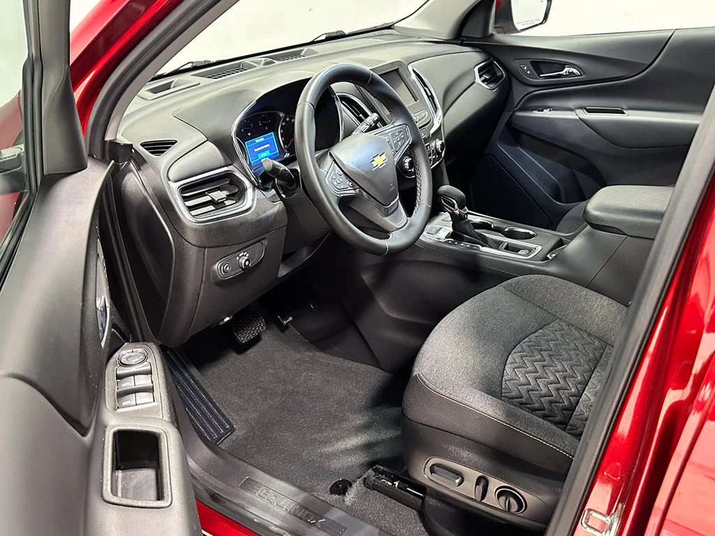 Used 2024 Radiant Red Tintcoat Chevrolet LT image 19