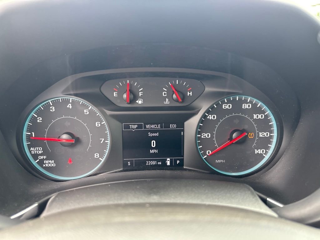 Used 2018 White Chevrolet LT image 22