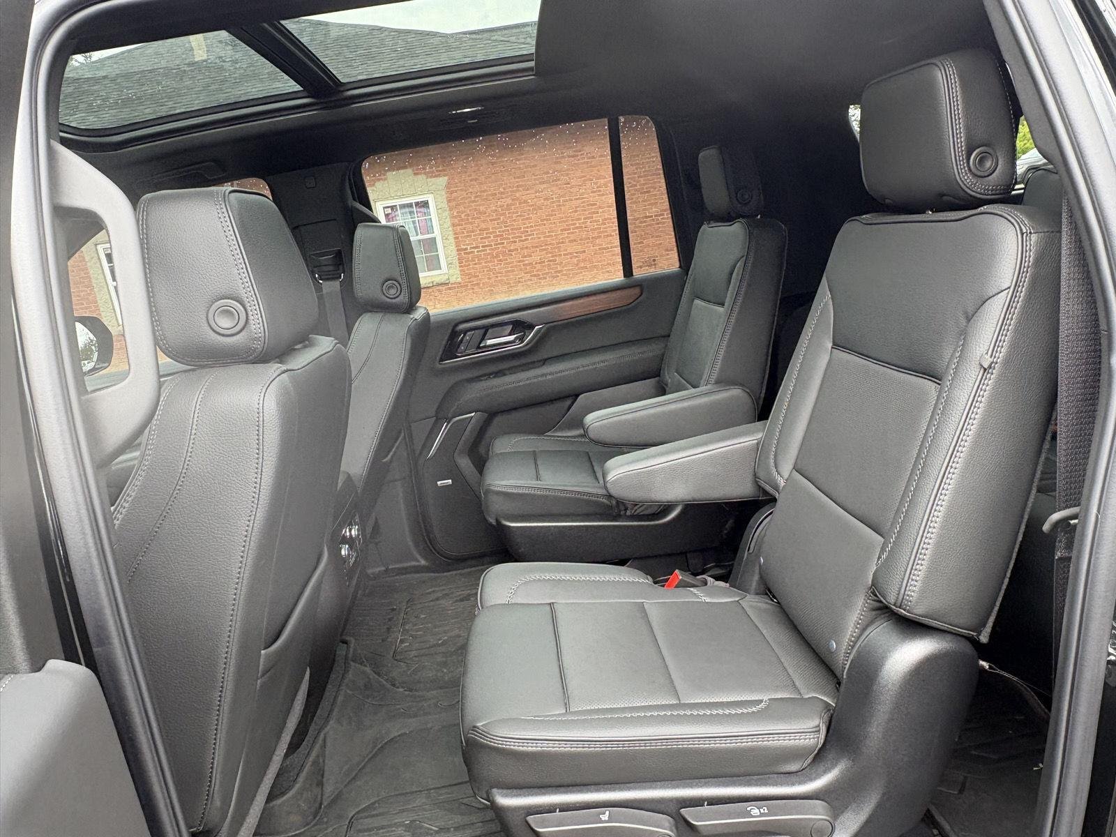 Used 2026 Onyx Black GMC Denali image 11