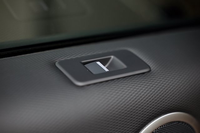 2026 Land Rover Discovery Gemini Edition - Photo 30