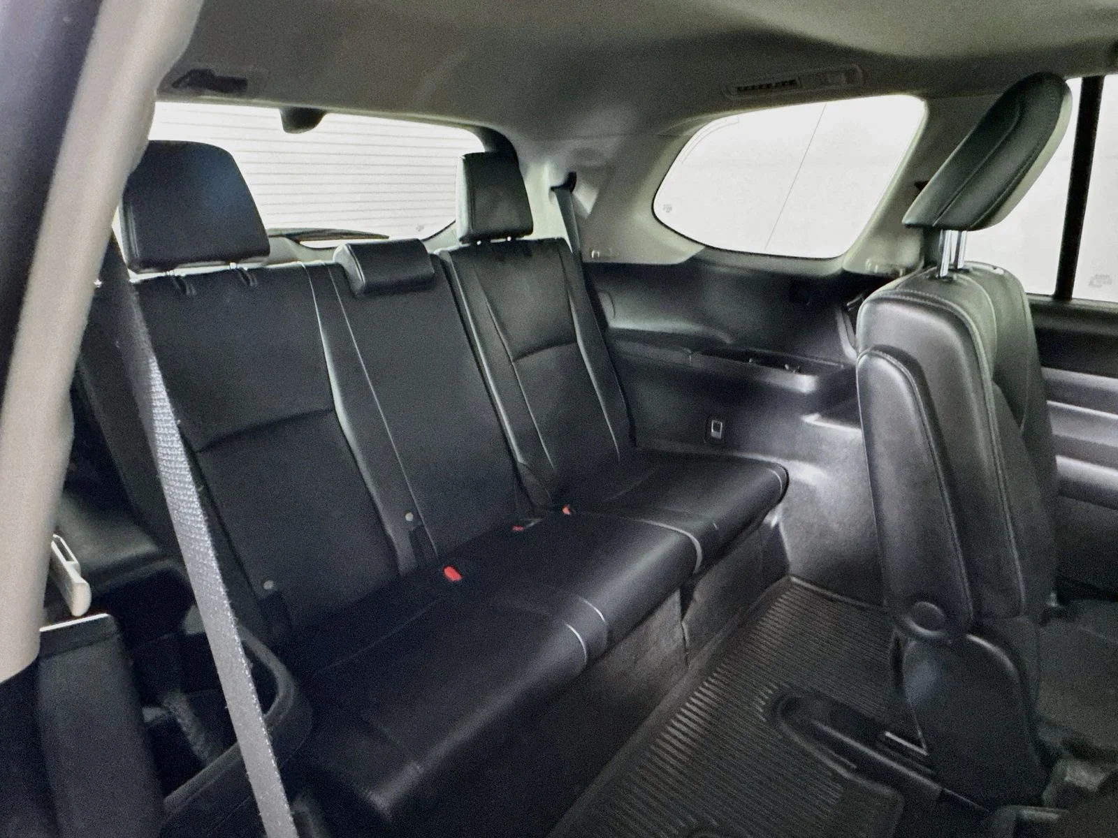 Certified Used 2024 White Toyota Platinum image 27