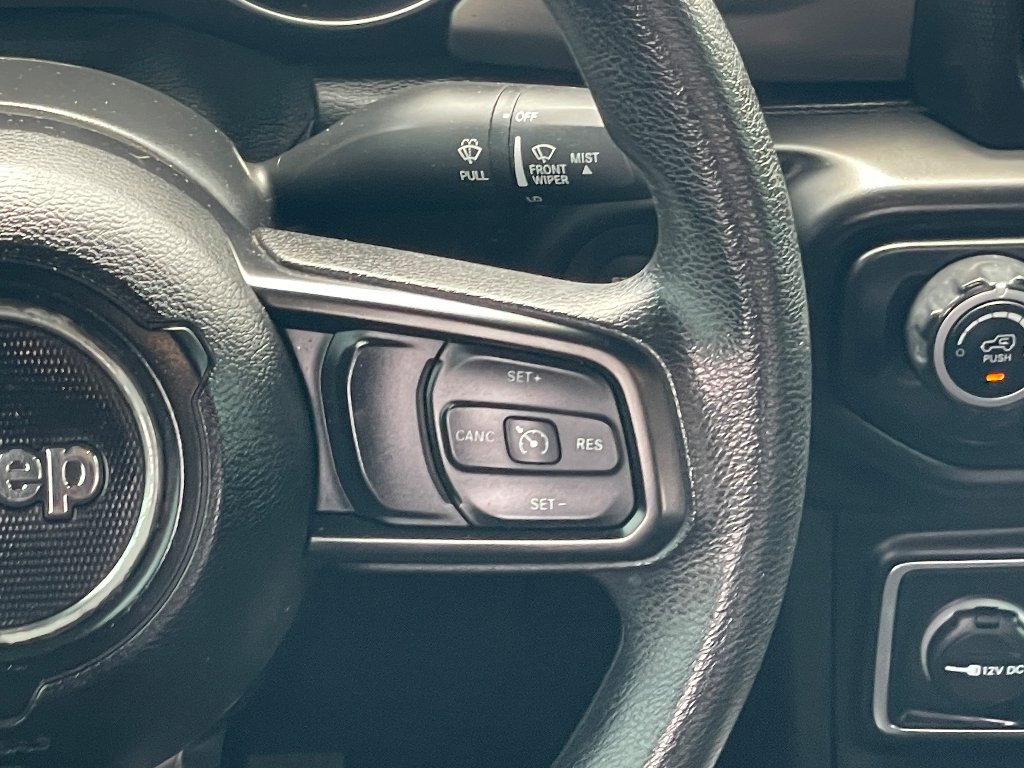 Used 2020 Sting-Gray Clearcoat Jeep Sport image 7