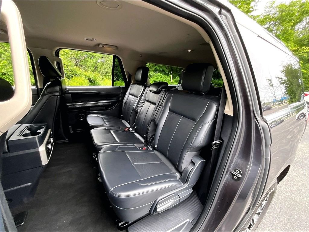 Used 2024 Gray Metallic Ford XLT image 15