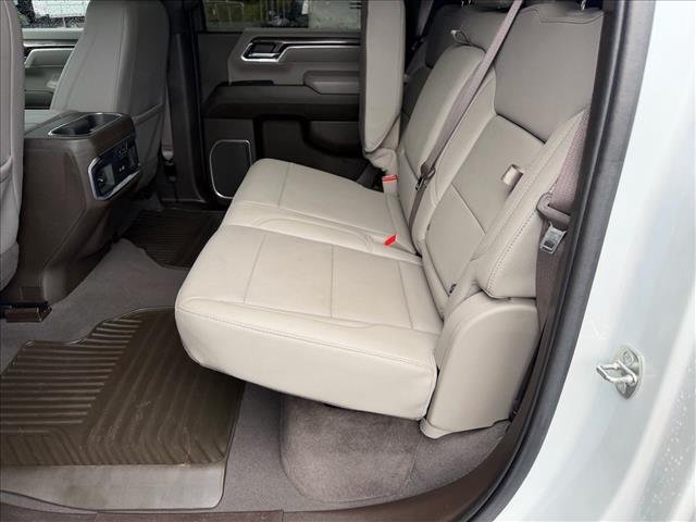 Used 2024 Iridescent Pearl Tricoat Chevrolet LTZ image 12