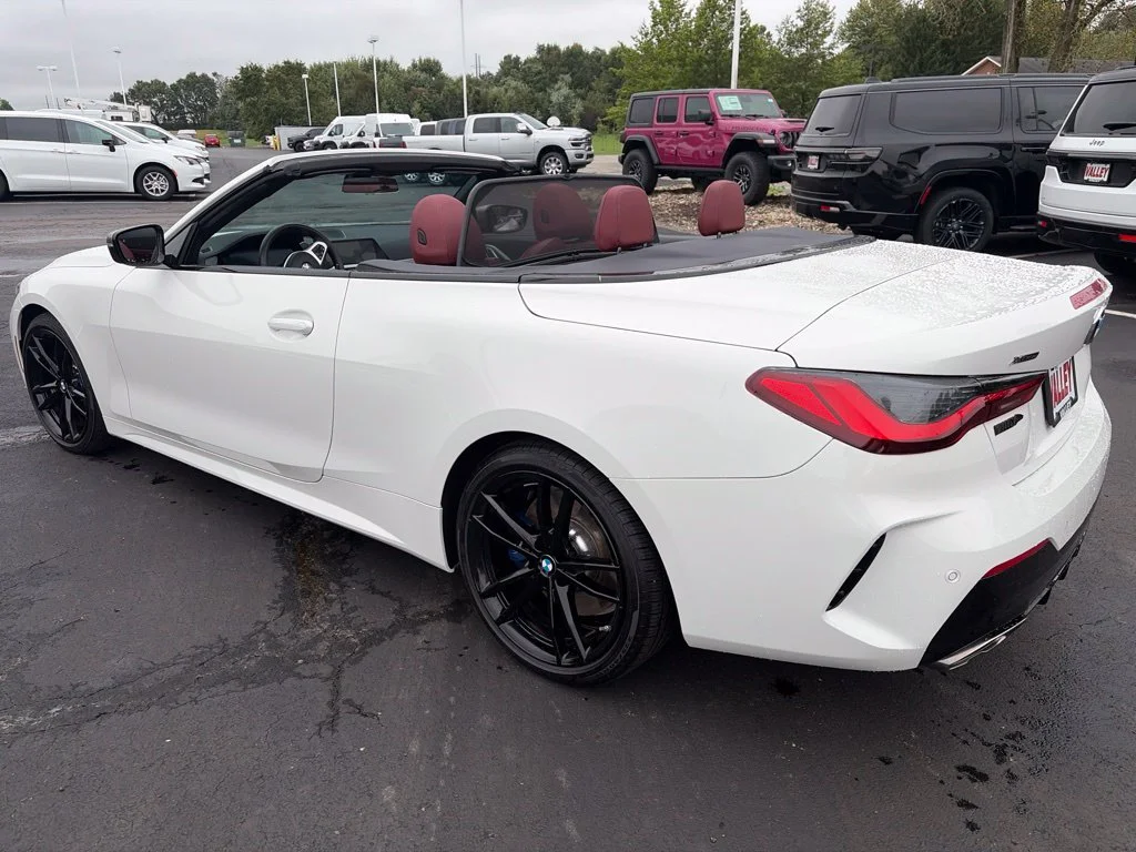 Used 2023 White BMW M440i xDrive image 6