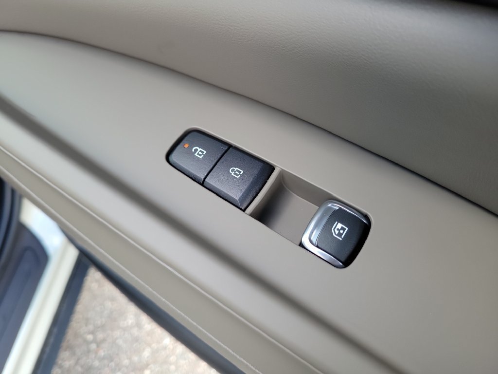 New 2026 Ivory Silver Kia SX image 11