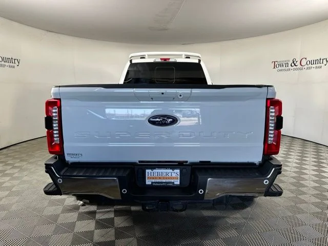 Used 2023 White Ford Lariat image 8