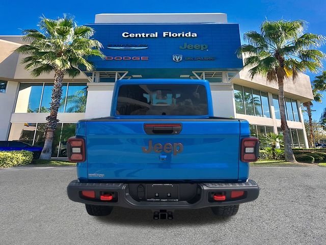 New 2026 Hydro Blue Pearl-Coat Exterior Paint Jeep Rubicon image 6