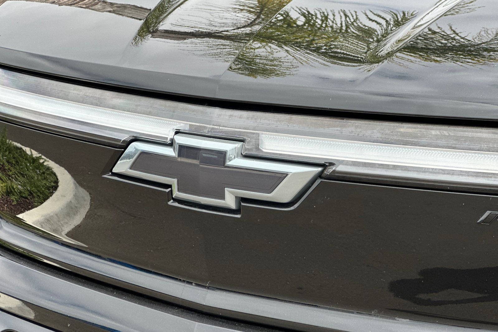 Used 2024 Black Chevrolet RST image 37