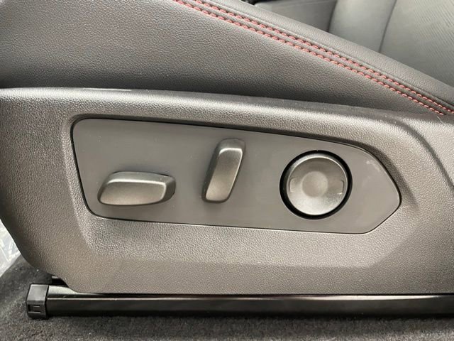 2026 Chevrolet Colorado Z71 - Photo 11