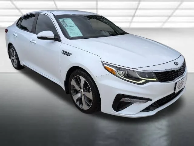 2020 Kia Optima S AT's photo