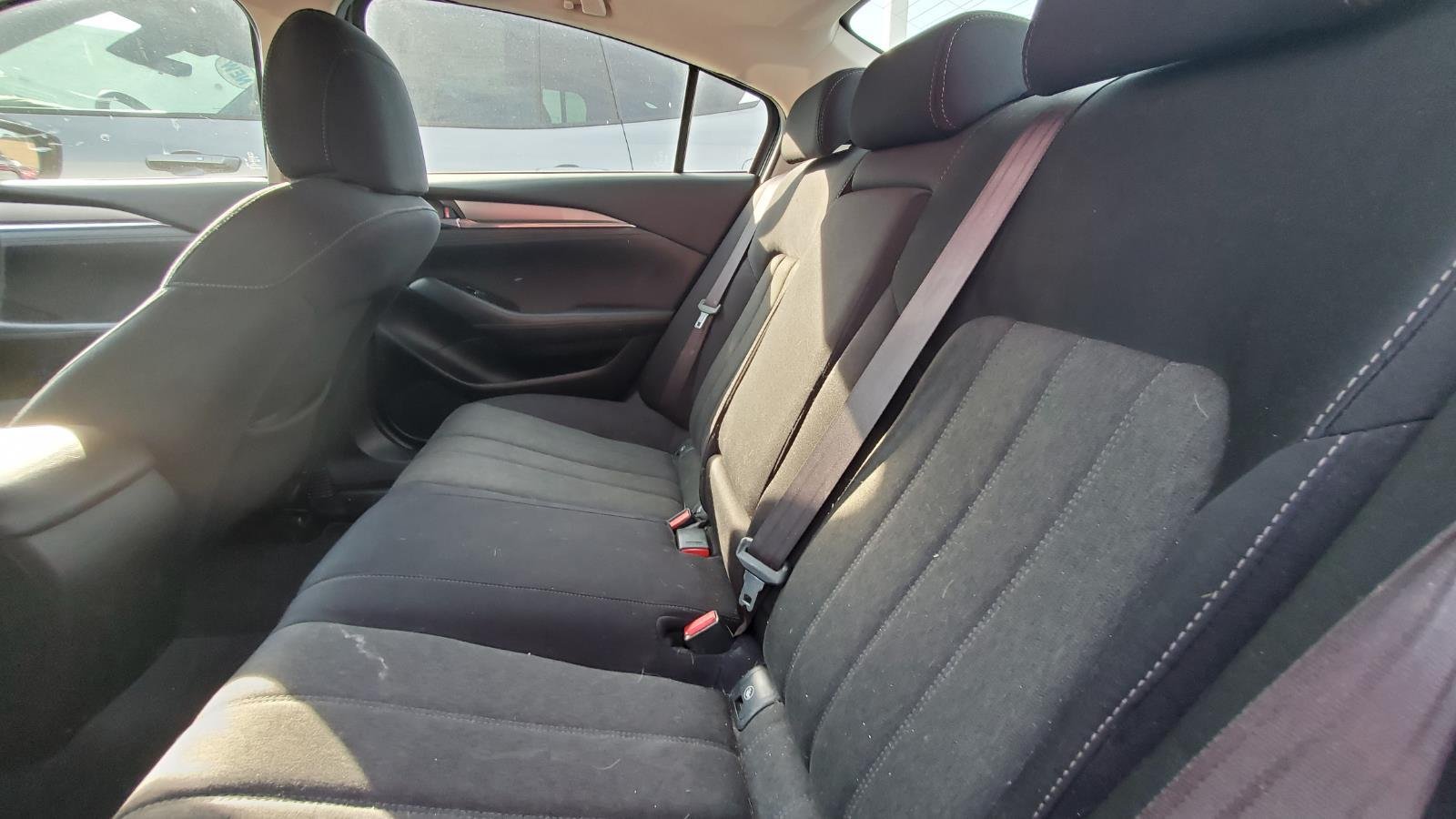 Used 2018 Snowflake White Pearl Mica Mazda Sport image 5