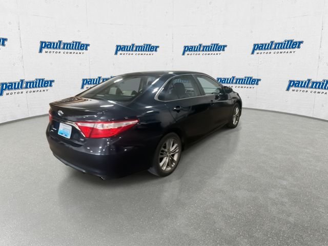 Used 2015 Gray Toyota SE image 11