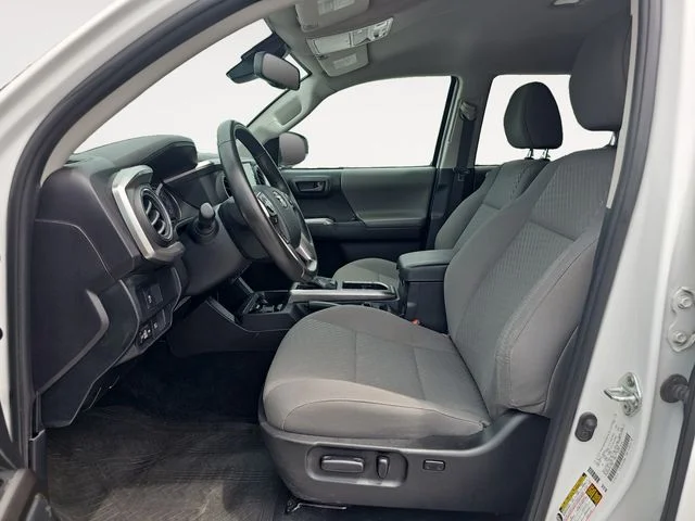 Used 2023 White Toyota SR5 image 7