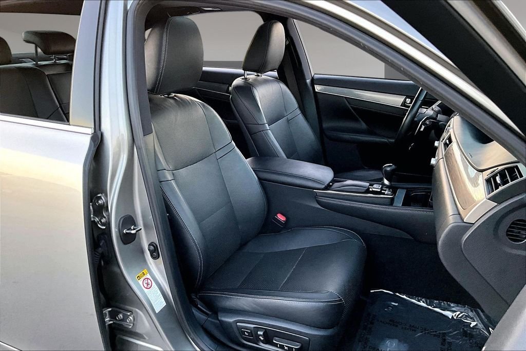 Used 2015 Atomic Silver Lexus 350 image 27
