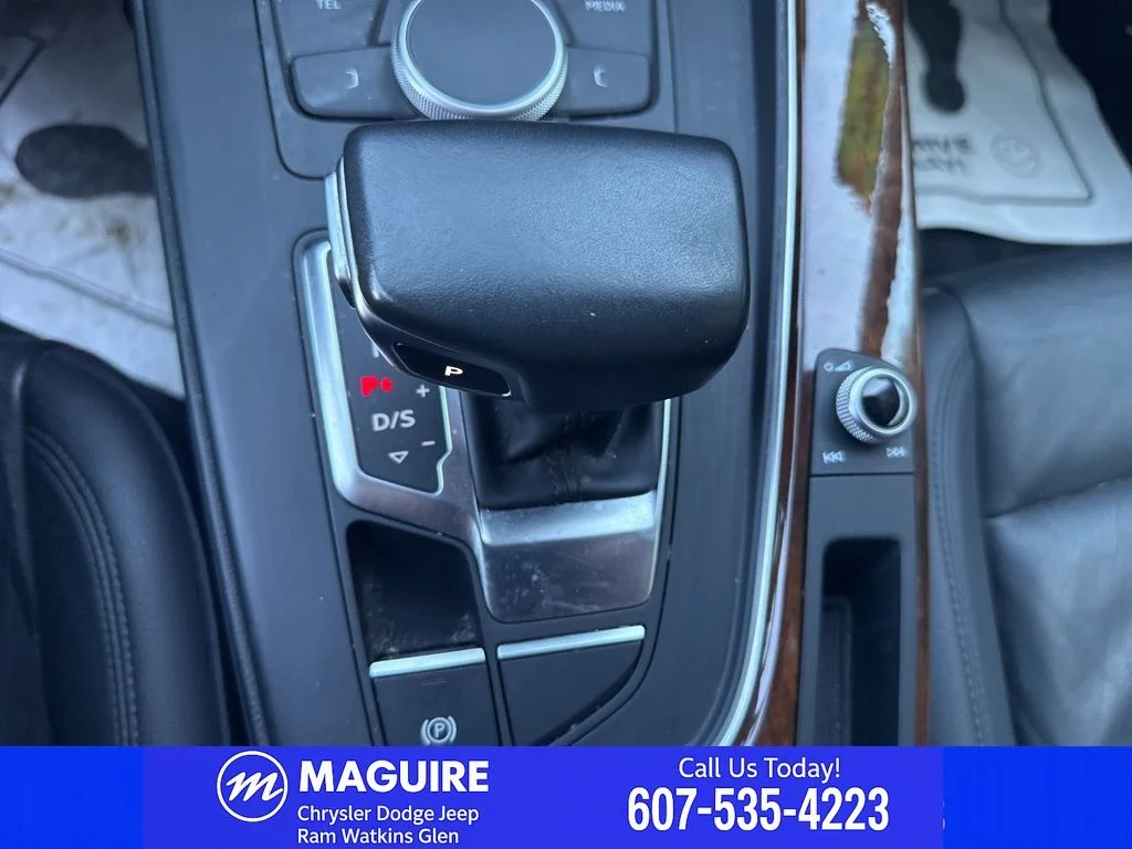 Used 2019 Black Audi 2.0T Premium image 33